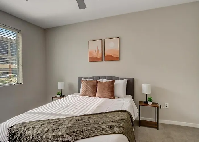Paradise Cozysuites Under The Palms W Jacuzzi 19 * Phoenix
