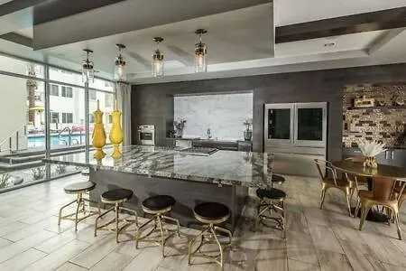 Paradise Cozysuites Under The Palms W Jacuzzi 19 * Phoenix